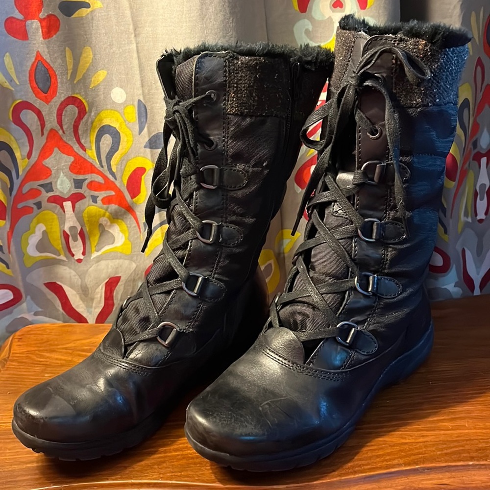 Bare Traps Stay Dry System Lace-up Black Winter Snow Boot Size 7